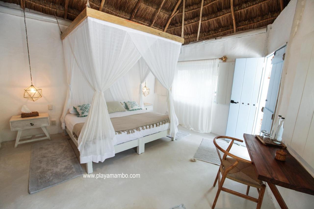 Отель Playa Mambo Eco Cabanas Тулум Экстерьер фото